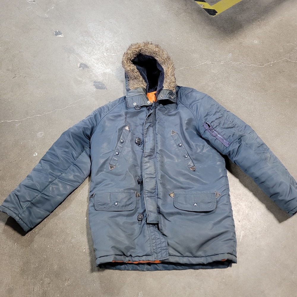 Vintage Eaton Hooded Winter Parka Jacket Coat Size medium Reg Blue